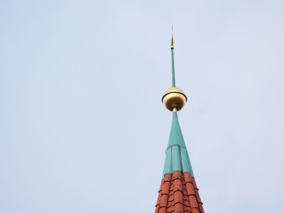 Kirchturm im Norden von Nürnberg – Bild 1
