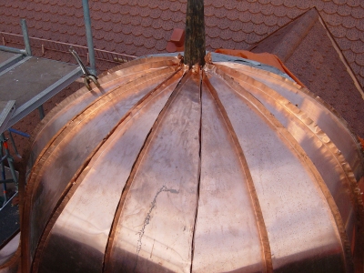 Dacheindeckung aus Kupferblech