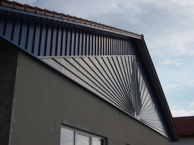 Fassadenverkleidung am Werksgebäude Mühlsteig 63 – Bild 7