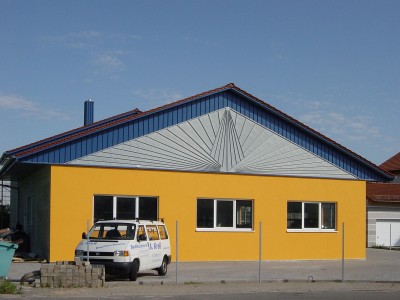 Fassadenverkleidung am Werksgebäude Mühlsteig 63 – Bild 2